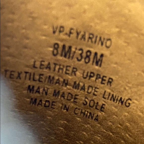 Vince Camuto Sz 8 M Fyarino Taupe booties - Picture 7 of 12